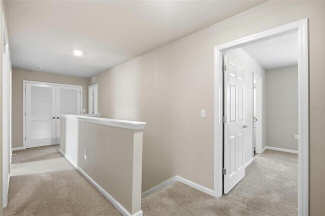 Building Photo - 64 Foxhall Ln