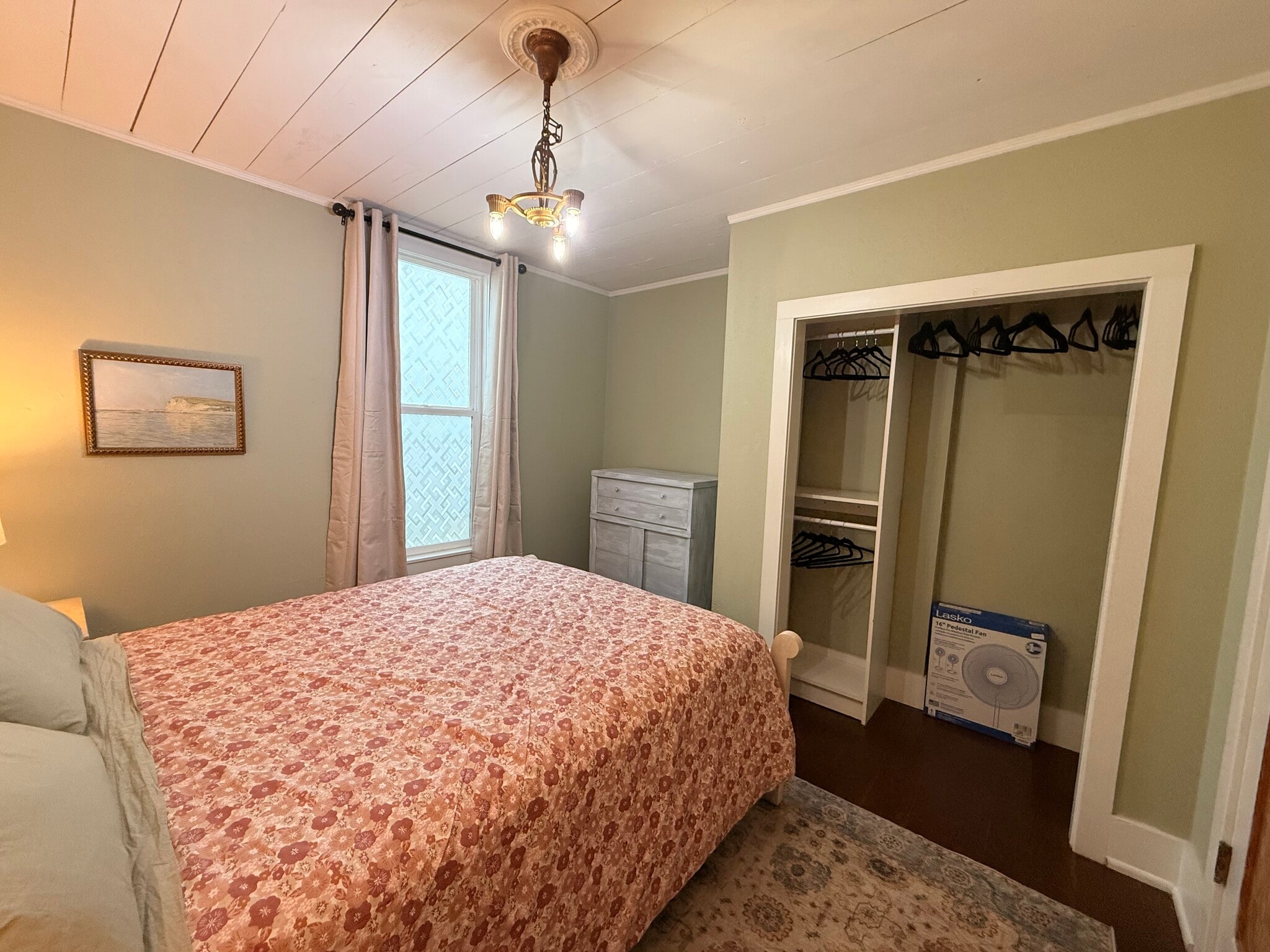 Building Photo - 215 N Emmett Ave