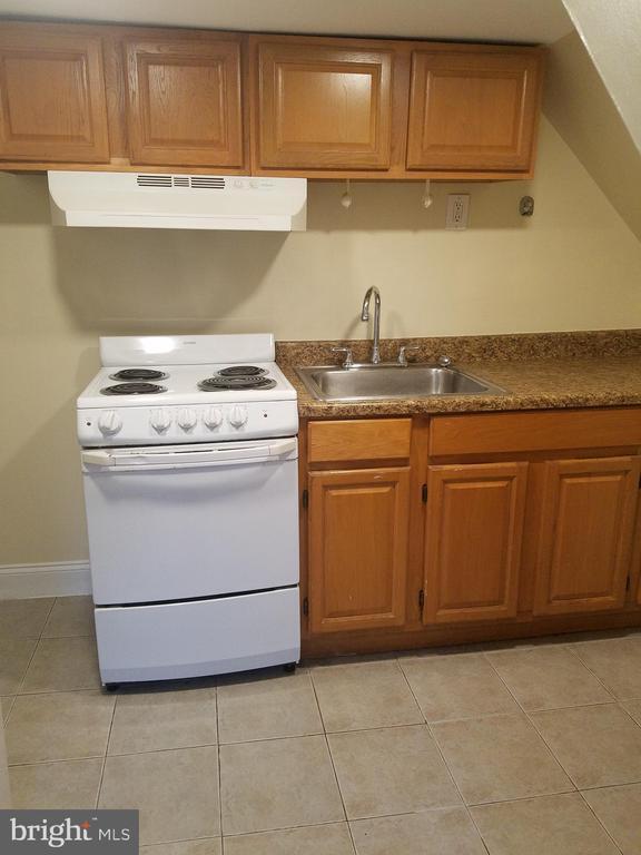 Building Photo - 511 Morton Ave