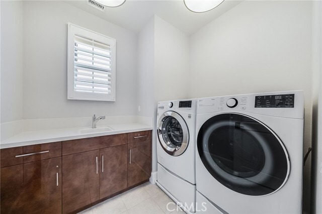 Building Photo - 212 Parkwood