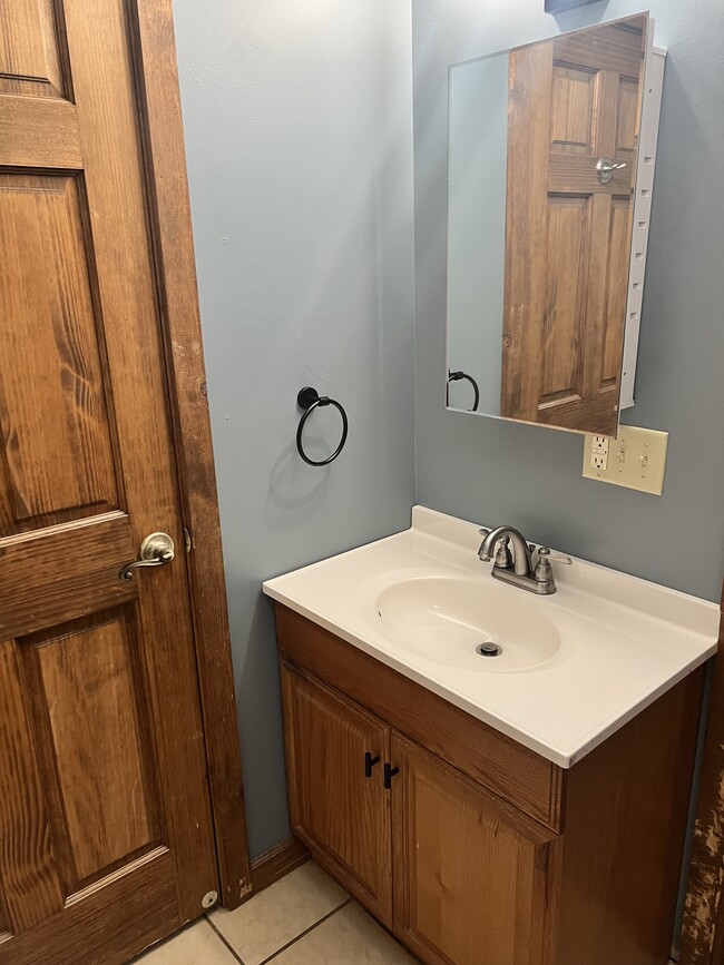 Bathroom - 1705 Lucasville Minford Rd