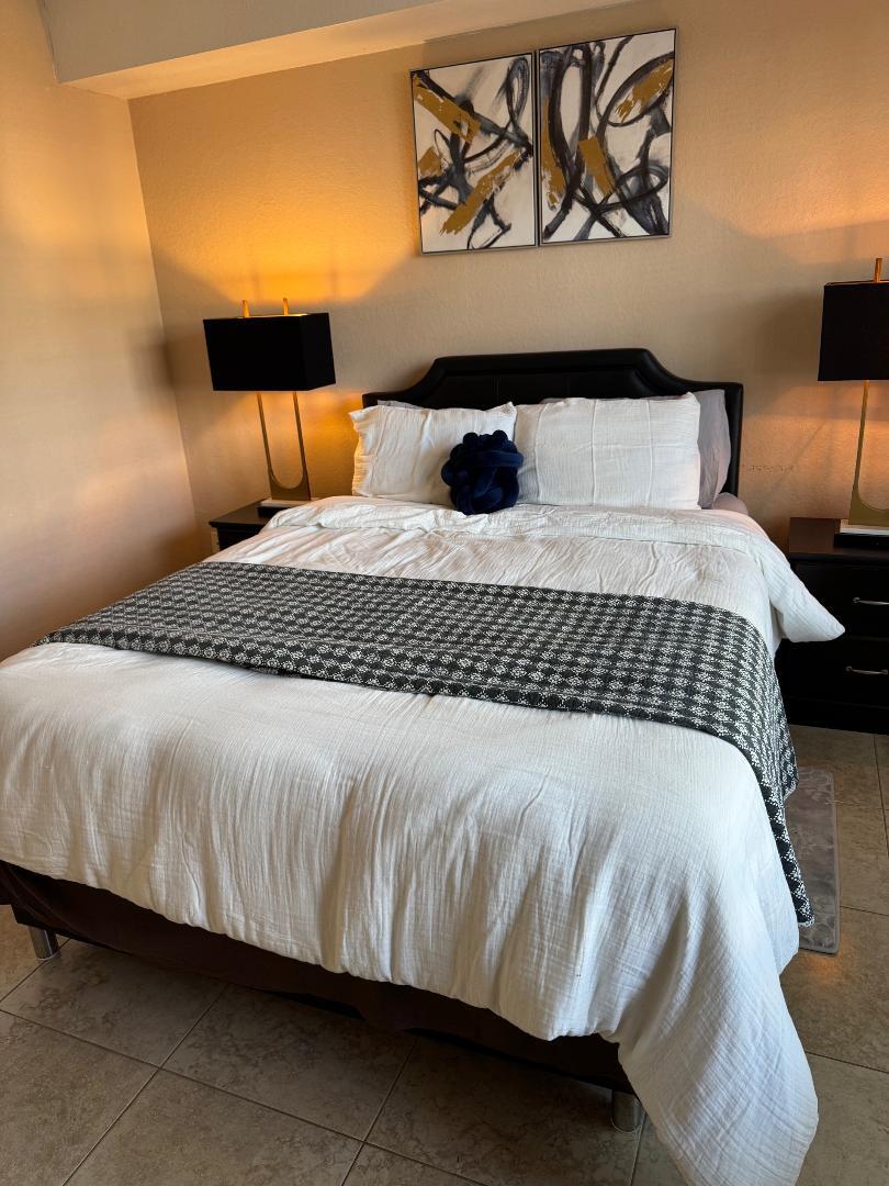 master bedroom - 8313 Bernwood Cove Loop