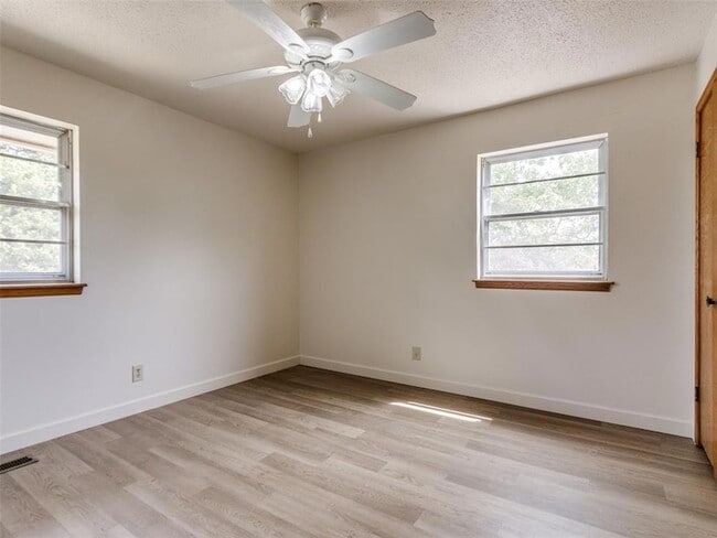 Building Photo - 6601 NW 150th St