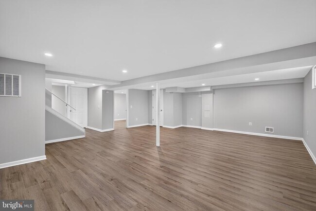 Building Photo - 11102 Bucknell Dr