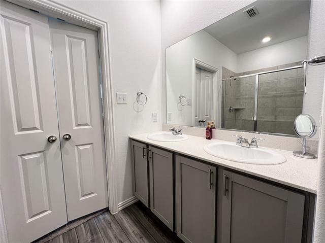 Building Photo - 745 Twinvale Dr