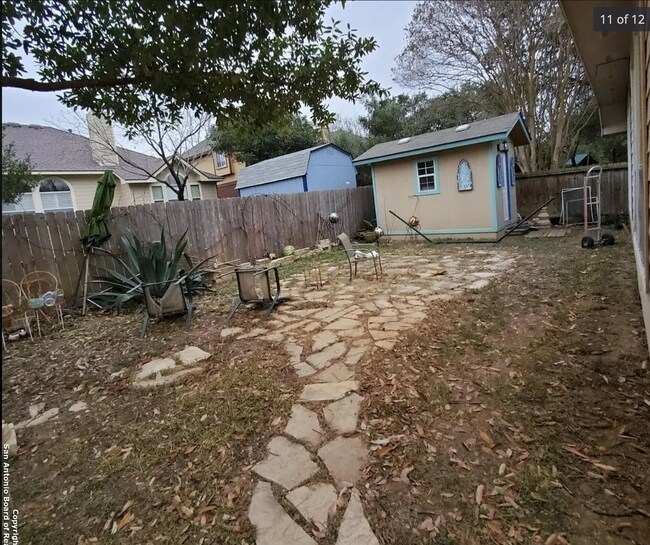 Building Photo - 5922 Hart Fld