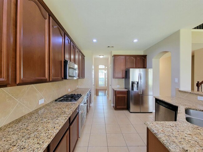Building Photo - 20931 Flower Croft Ct