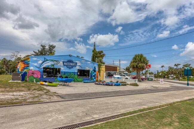 Building Photo - 85 Orange St