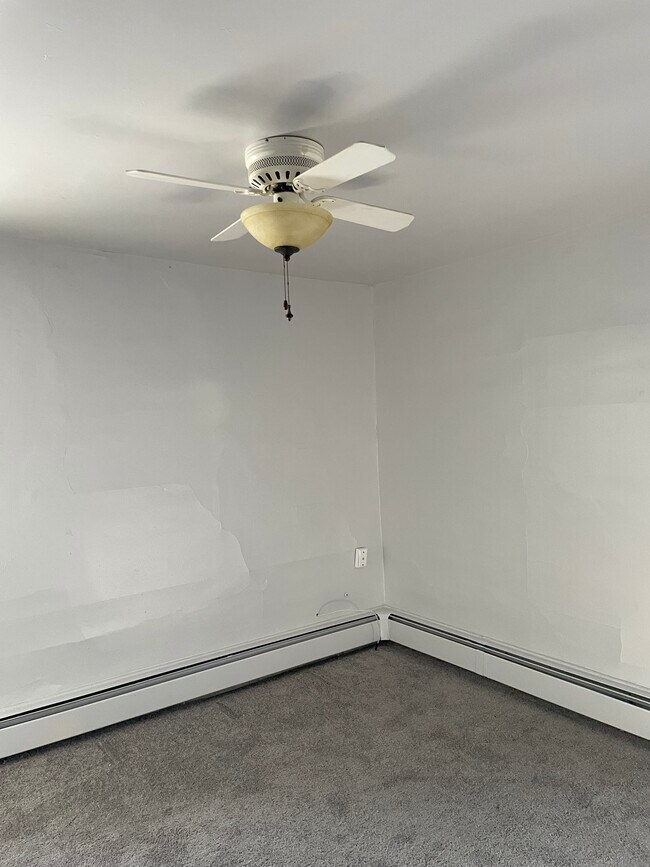 Bedroom 2 - 213 Conant St