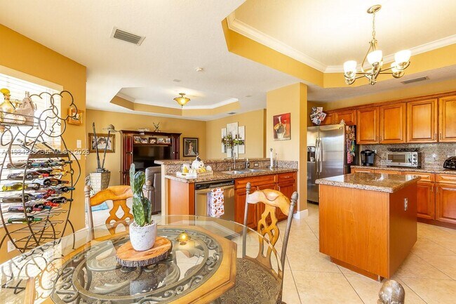 Building Photo - 15226 SW 29th Terrace