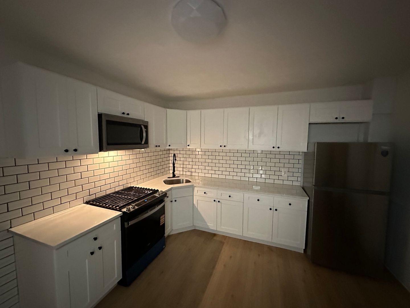 Building Photo - 63 Whitmore St