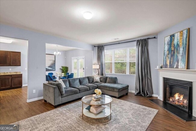 Building Photo - 637 Yazzie Pl