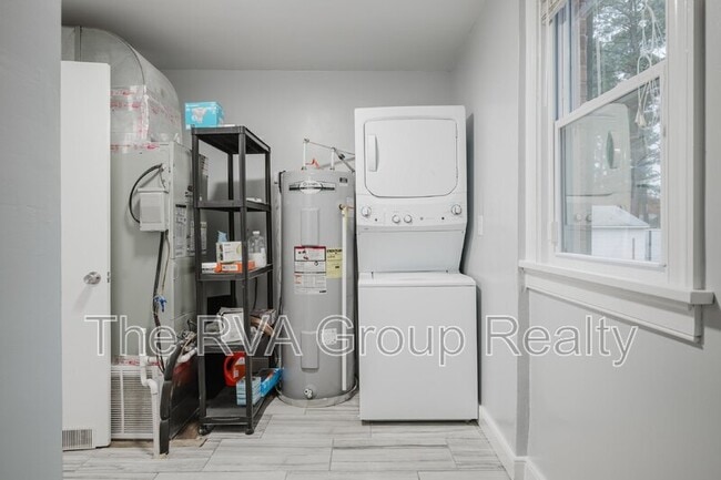 Building Photo - 4930 Bethlehem Rd