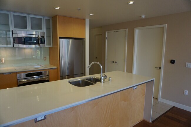 Building Photo - 1441 Ninth Ave