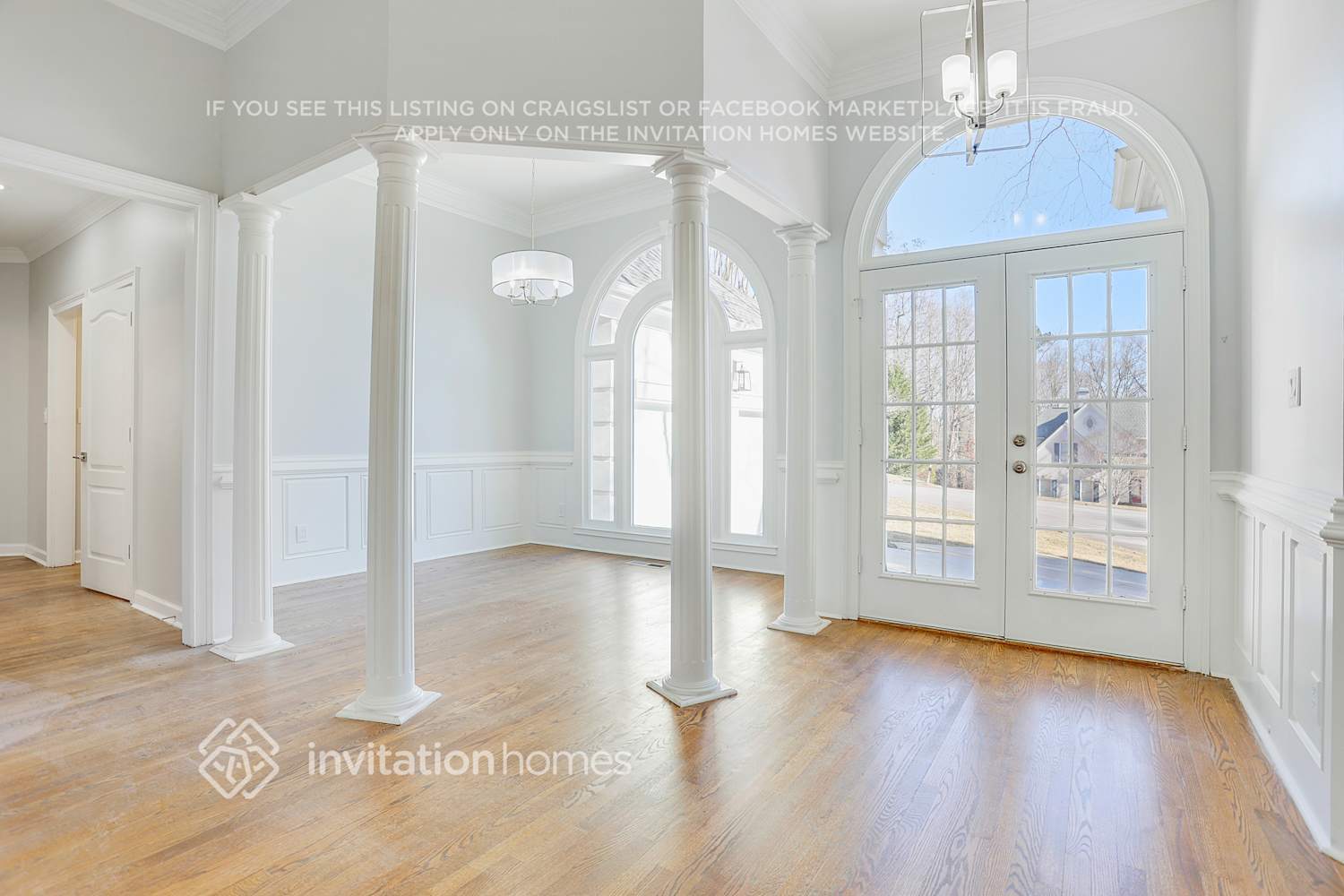 Building Photo - 1201 Bavarian Wood Close