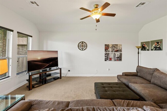 Building Photo - 2613 Sorano Cv