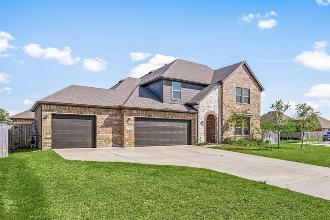 Building Photo - 31214 Gullwing Manor Dr