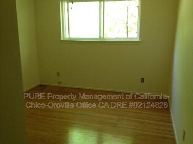 Building Photo - 1265 Zack Cir