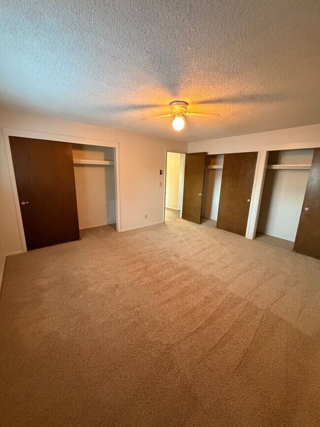 Building Photo - Potter Drive