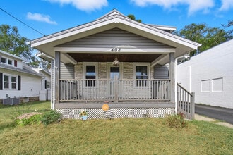 Building Photo - 408 River Ln