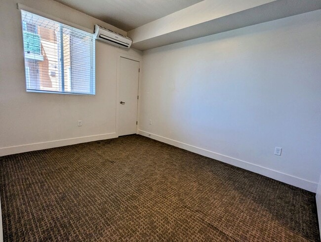 Building Photo - 1 Bedroom 1 bath in SLC!