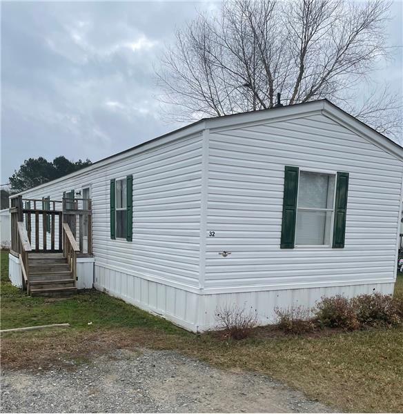 Building Photo - 161 Cowboy Ln