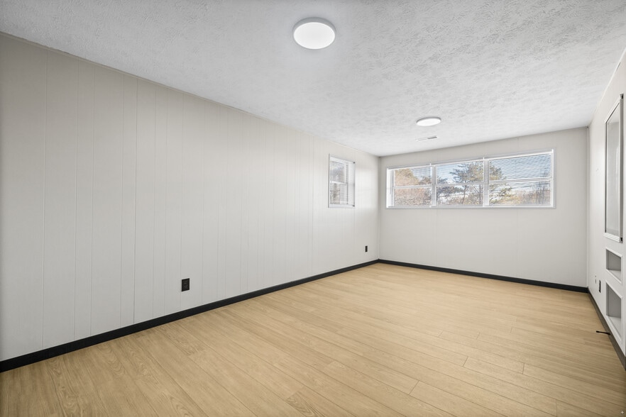 Building Photo - 3433 Ben Alder Ln