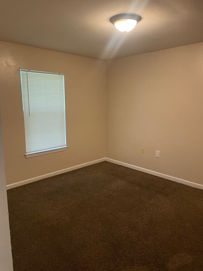 Building Photo - 5443 Banyan Trace Dr