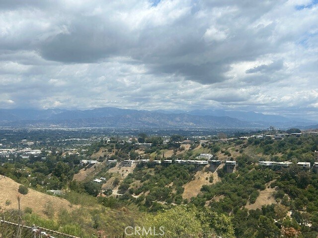 Building Photo - 14676 Deervale Pl