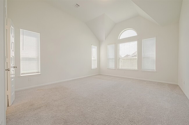 Building Photo - 3111 Trishelle Ct