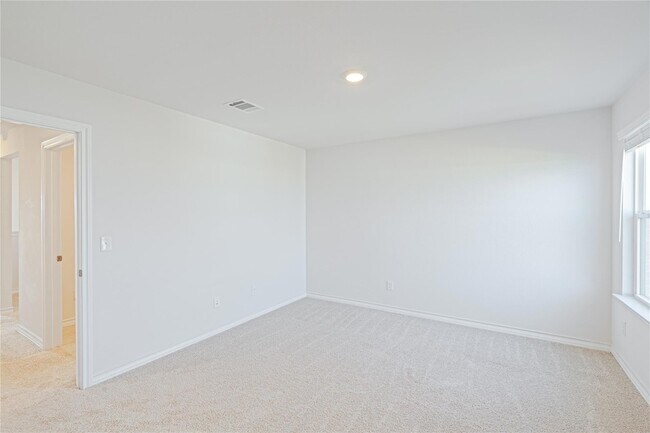 Building Photo - 316 Breccia Trl