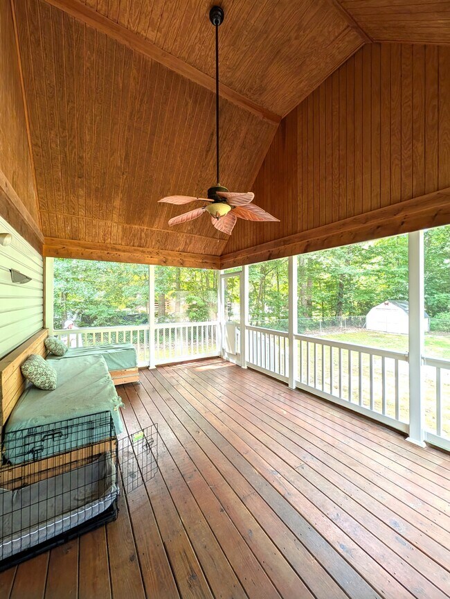Building Photo - 5212 Hickory Fork Rd