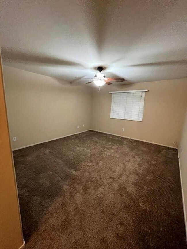 Building Photo - 12313 Quiet Pasture Dr