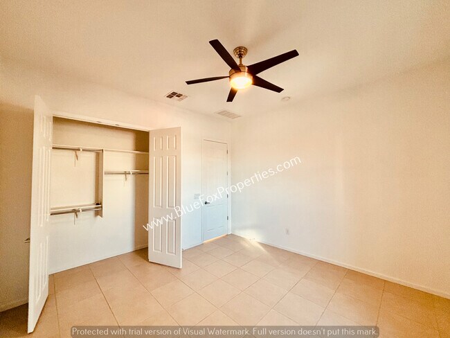 Building Photo - 198 E Woolystar Ct