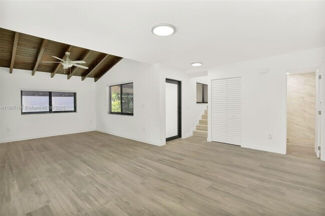 Building Photo - 9210 SW 136th St Cir