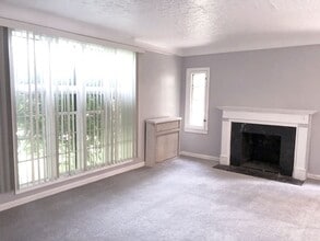 Building Photo - 3633 Lynnfield Rd