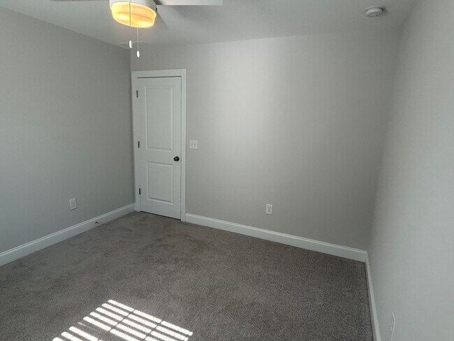 Building Photo - 3 Bed | 2.5 Bath House in Holly Springs