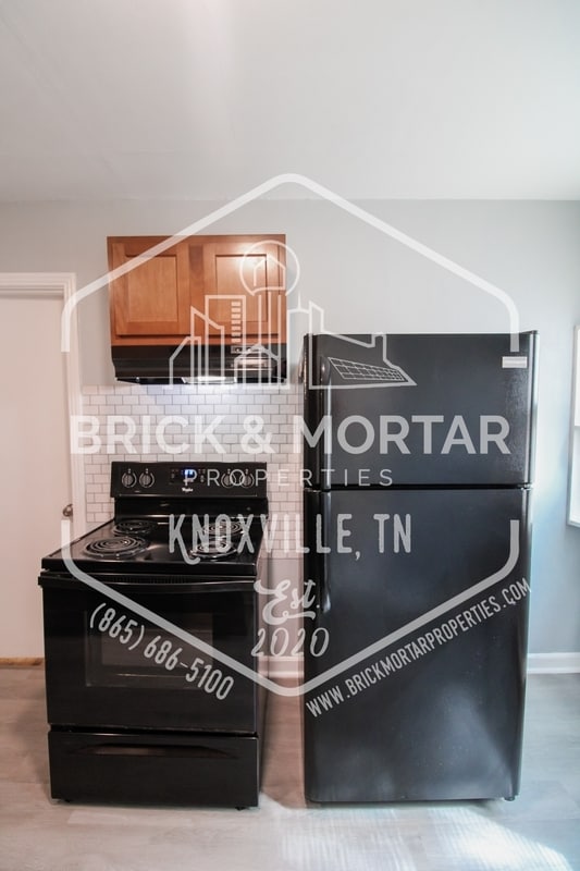 Building Photo - 624 Milligan St
