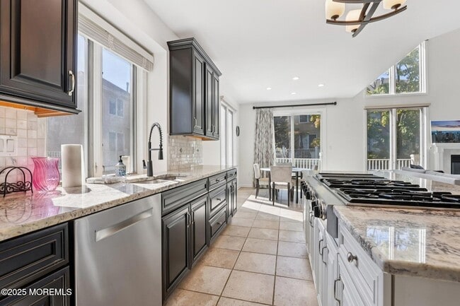 Building Photo - 211 Piper's Landing Ct