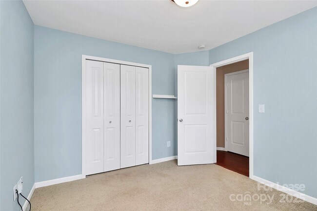 Building Photo - 7000 Dacian Ln