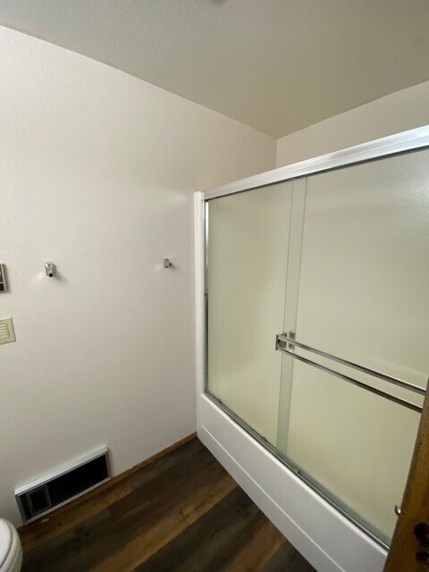 Building Photo - 107 La Villa Dr