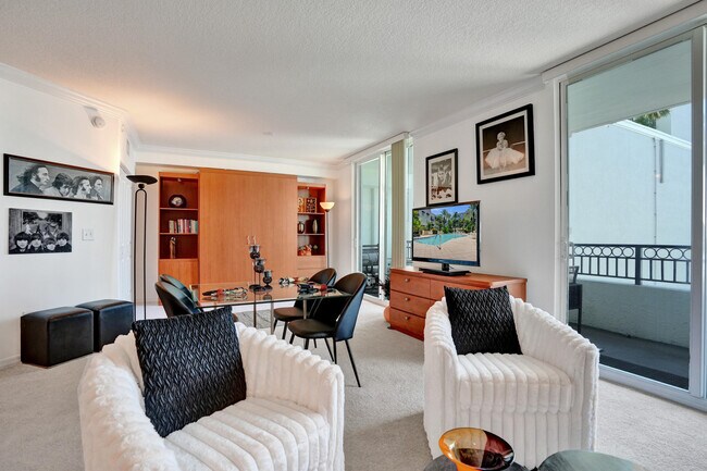 Building Photo - 600 S Dixie Hwy