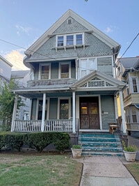Building Photo - 608 Orange St