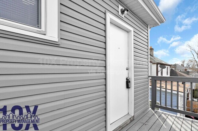 Building Photo - 1805 S 6th St