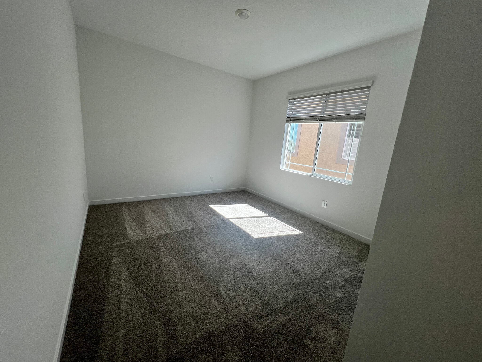 Bedroom #2 - 486 Daphne Terrace St