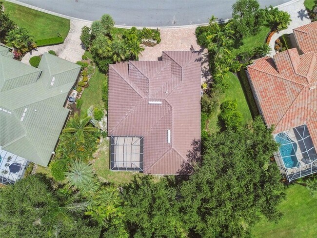 Building Photo - 13792 Long Lake Ln