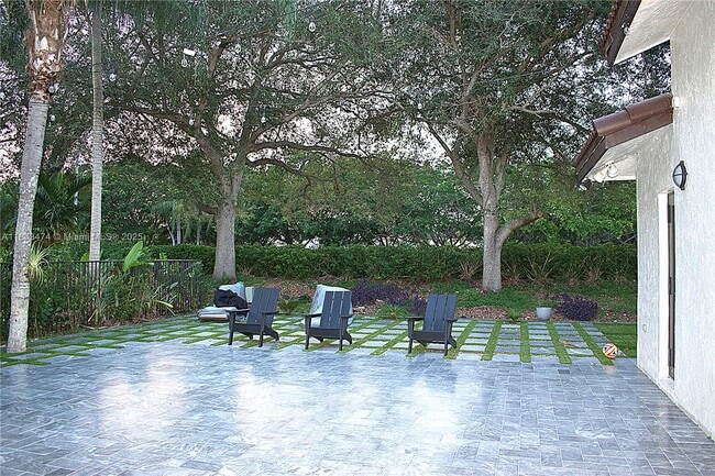 Building Photo - 1489 Lantana Ct