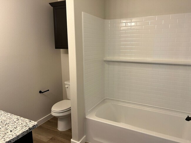 Building Photo - 3 bed 2 bath - Frenship ISD