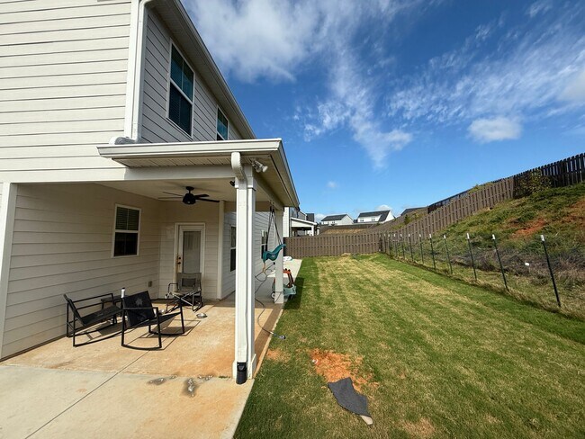Building Photo - Spacious 4BR/3.5BATH in Wrights Farm (Grov...