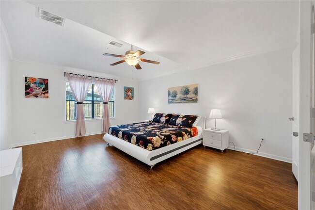 Building Photo - 18626 Prairie Larkspur Dr